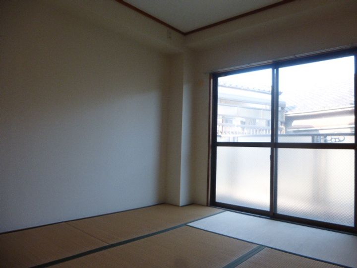 ブライトン清水町の内装