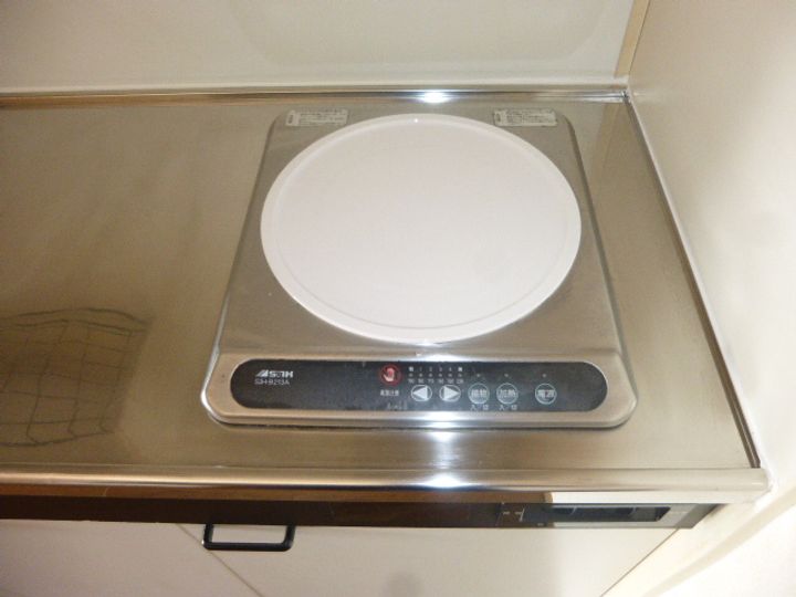 ルミエールA棟201のキッチン