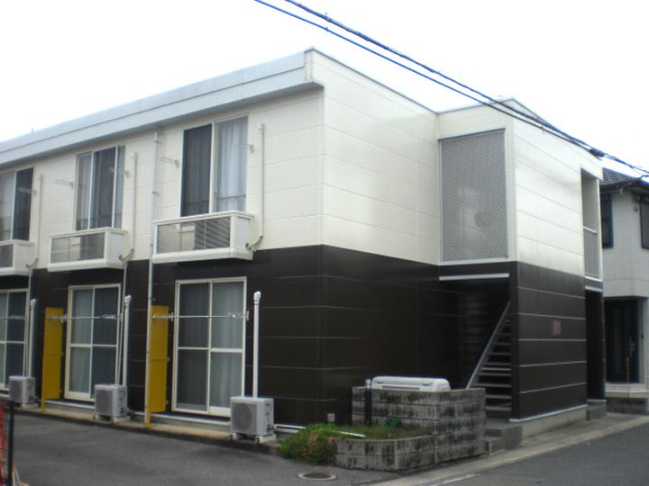 レオパレスSWEET HOME104の外観
