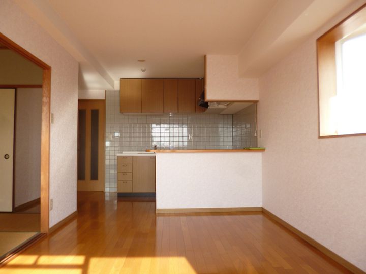 ビューハーモニー307の居間