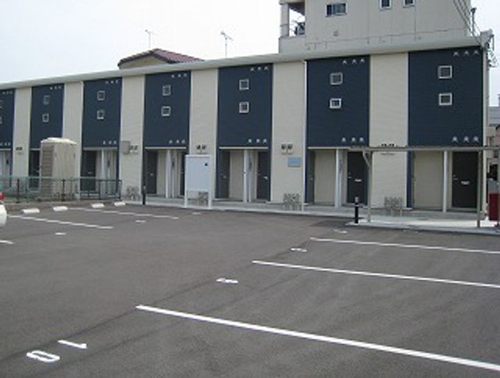 レオネクスト永田206の外観