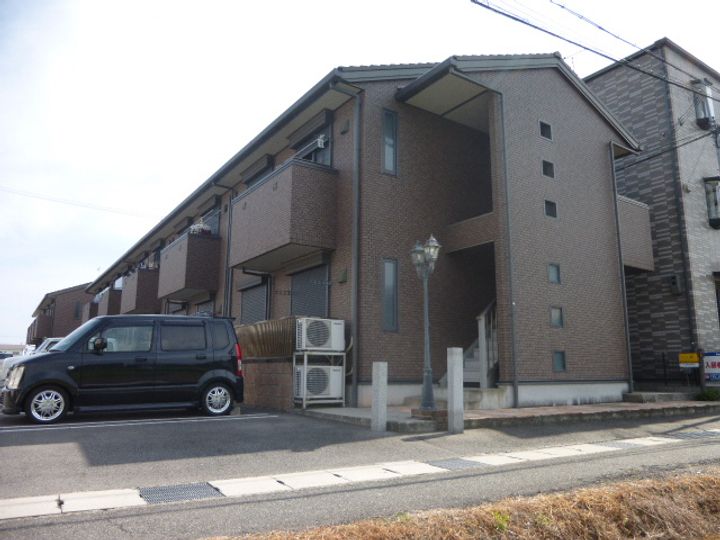 アーバンプラザ 2-202の外観