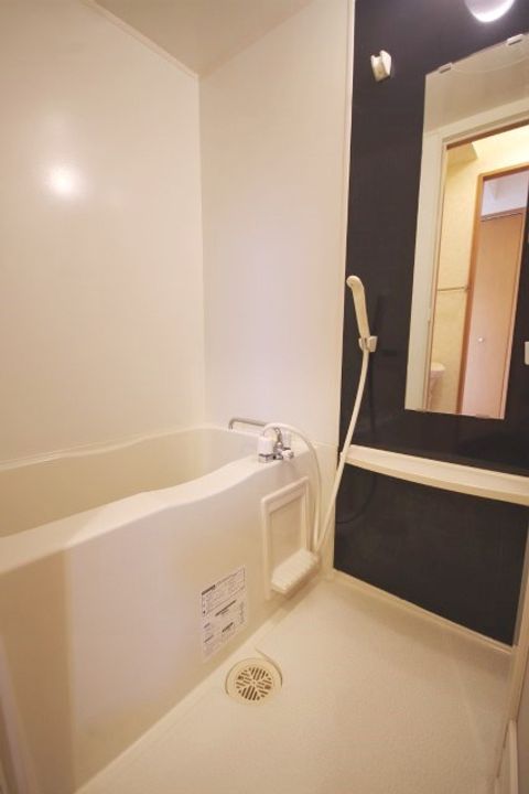 フォンテーヌDIの風呂