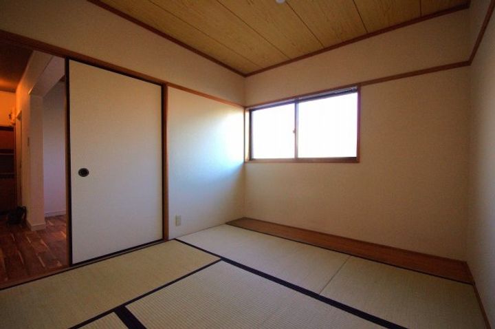 TERAS ASAKAのその他画像