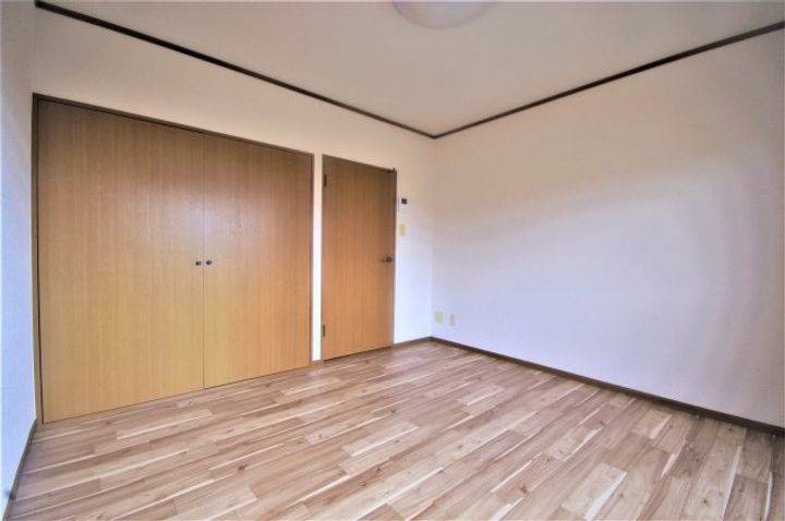 メゾン南風の居間