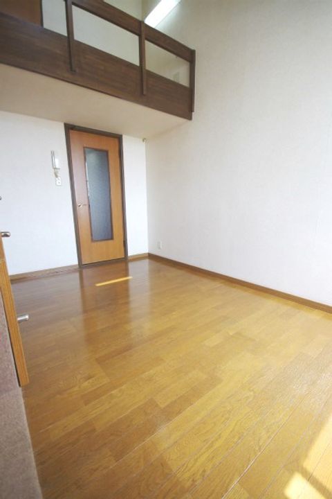 ロフトインKITAHARAの居間