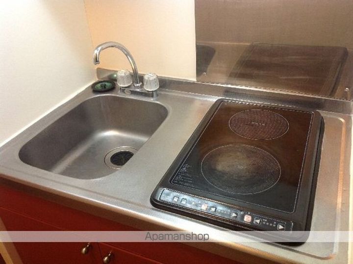 レオパレス高木106のキッチン