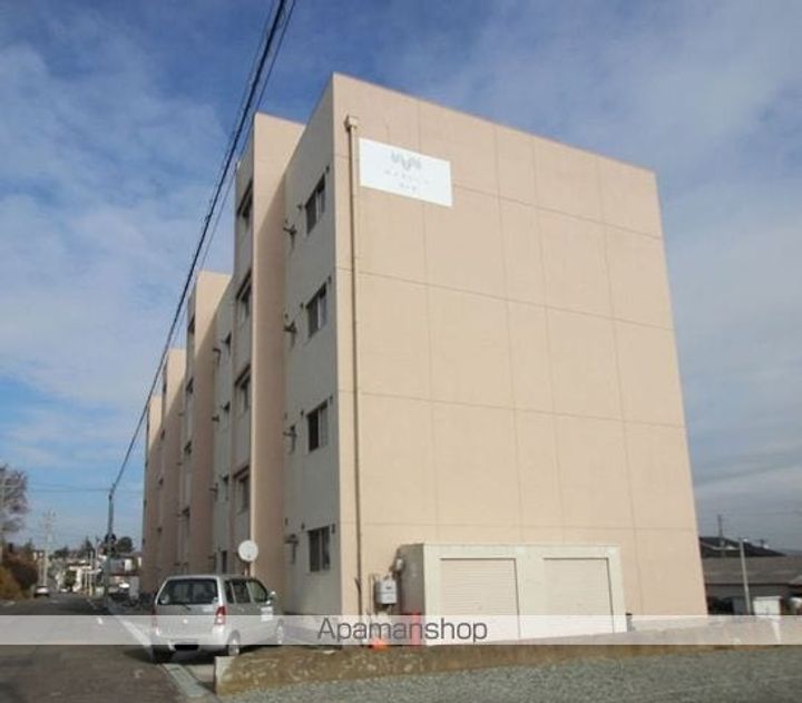 福島県郡山市香久池2丁目の賃貸マンションの外観