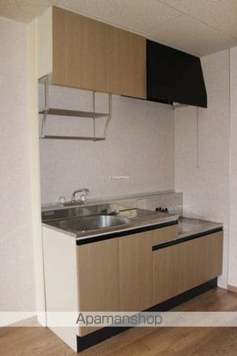 サンライフわかば101号室のキッチン