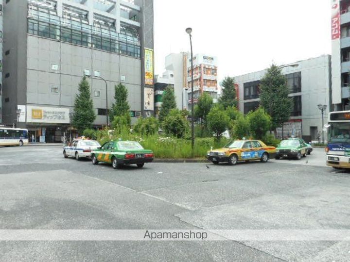 東京都中野区中野2丁目の賃貸マンションの周辺