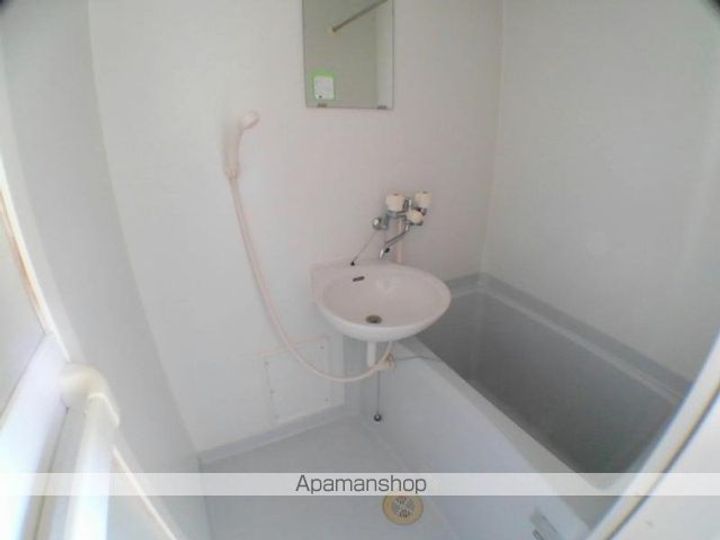 香川県高松市勅使町の賃貸アパートの風呂