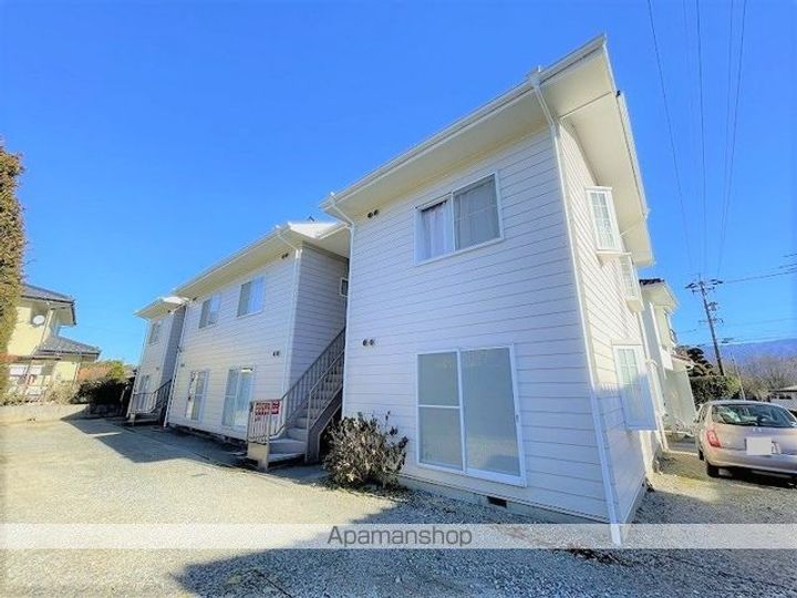 トラッドハウス102の外観