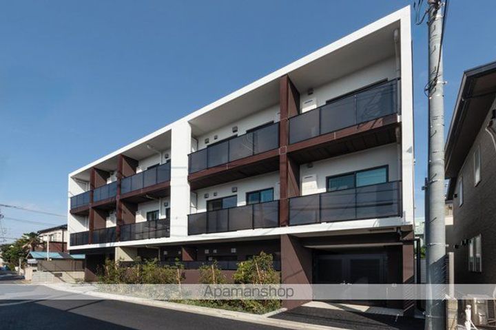 東京都練馬区桜台3丁目の賃貸マンションの外観