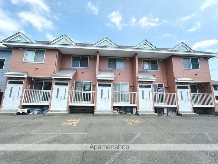 ファミリーコーポラス104の外観