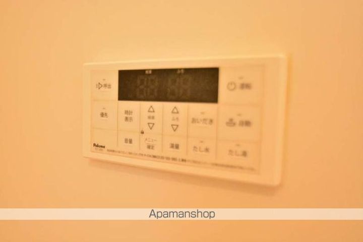 クレアフォーチュン連坊駅前の内装