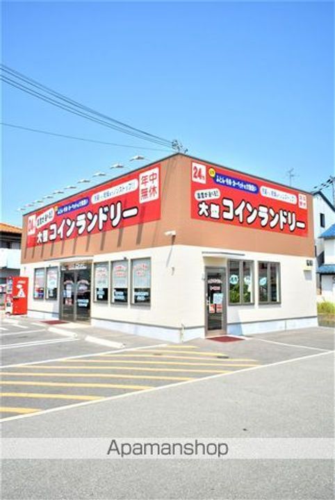 アパートメント初芝の周辺
