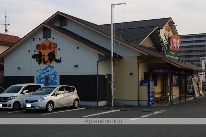 ジュネス新涯の周辺