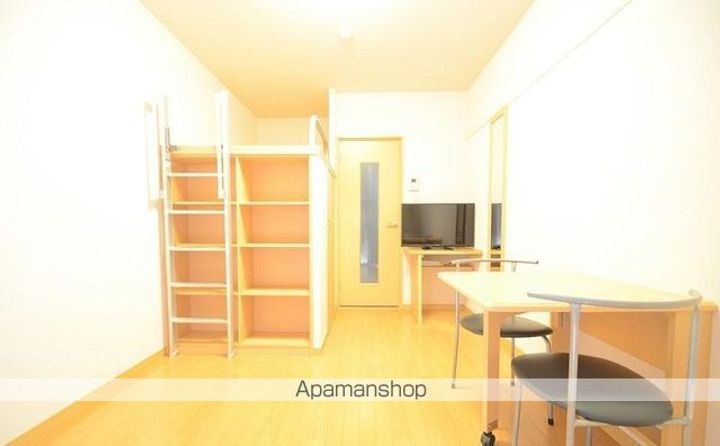 香川県高松市木太町の賃貸マンションの居間