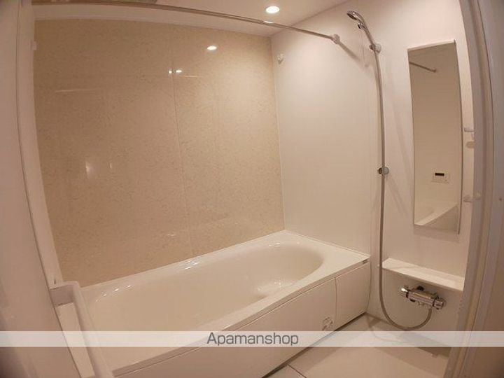 福岡県糟屋郡志免町南里6丁目の賃貸アパートの風呂