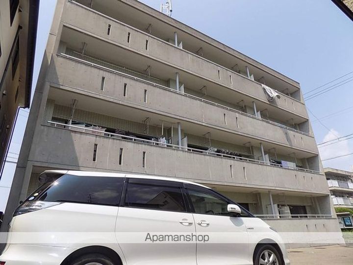 HOUSE A-1203の外観