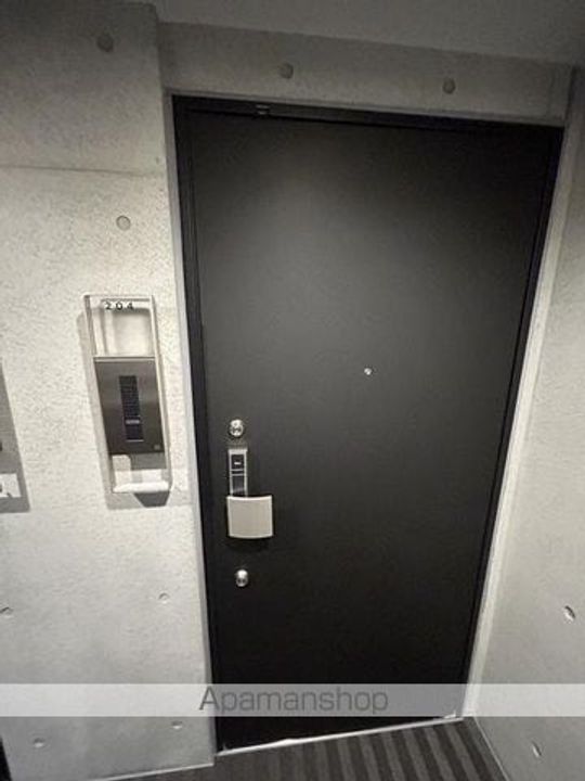 ルネサンスコート門前仲町の玄関