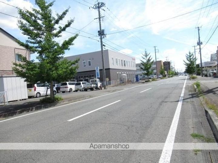 ル・シェルⅡの周辺