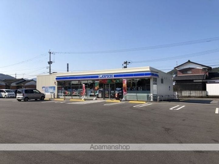 PINETREEBの周辺