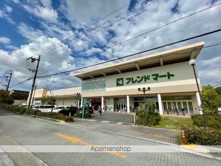 ルマロンの周辺