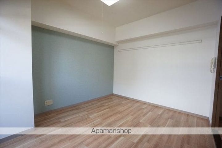 愛知県名古屋市東区東桜2丁目の賃貸マンションの居間