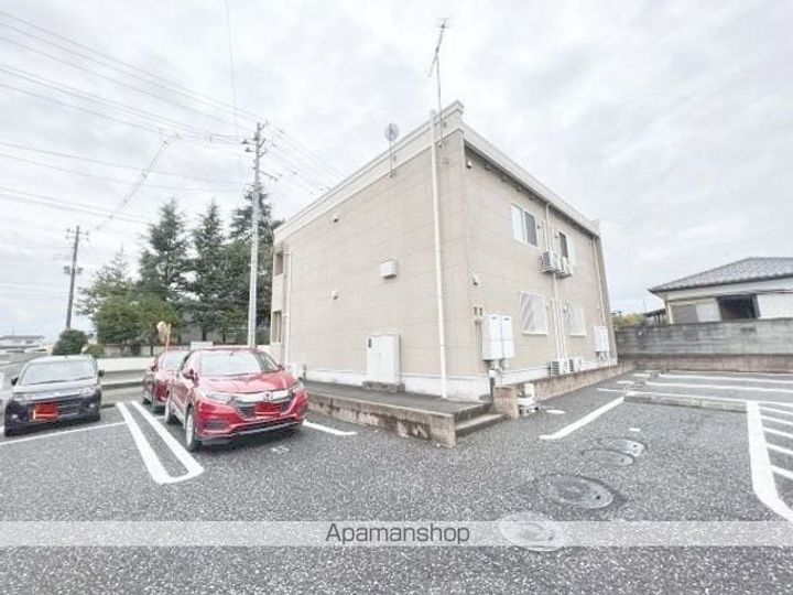 ビバ・グレーシア102の外観