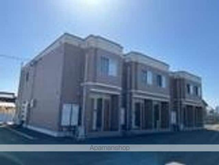 クレア・ド・ルーンの外観