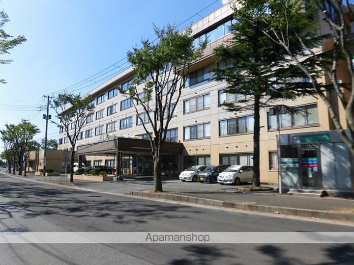 コスミオンセブンの周辺