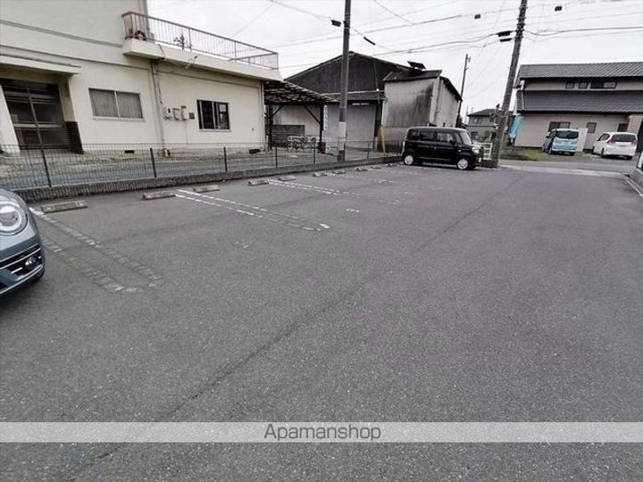 ビィ プラスペラス102のその他画像