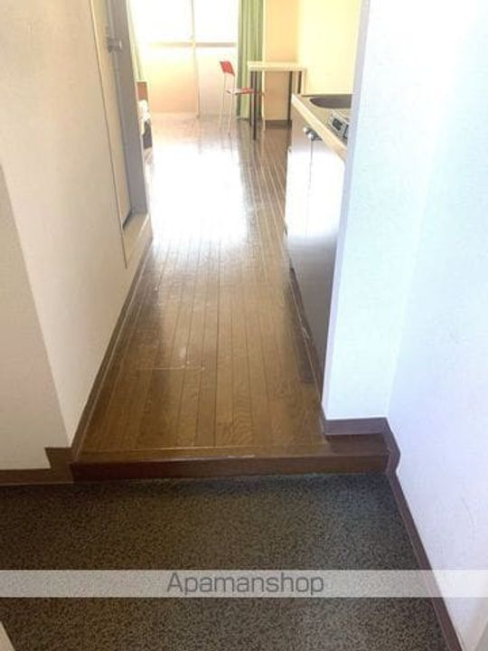 サンウェル琴平411の玄関