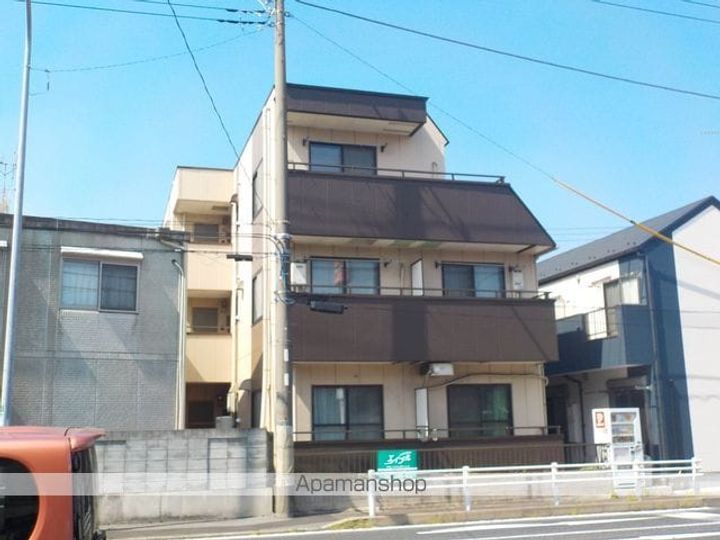 フルール佐伯の外観