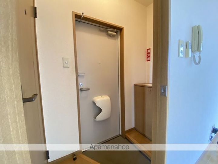 CANAL85(キャナルハチジュウゴ)203の玄関