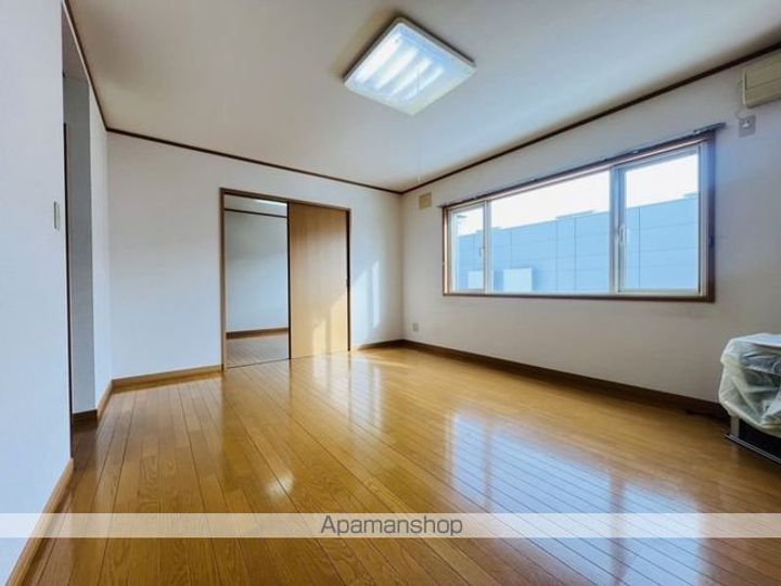 コーポシード202の居間