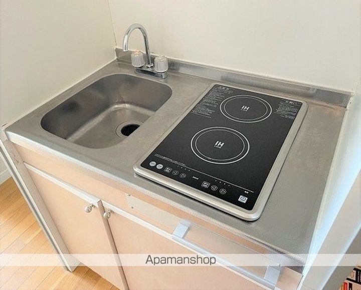 レオパレスTAKUMIのキッチン