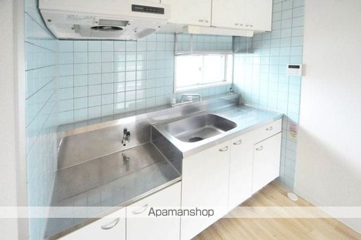 ビレッジハウス善部5号棟204のキッチン