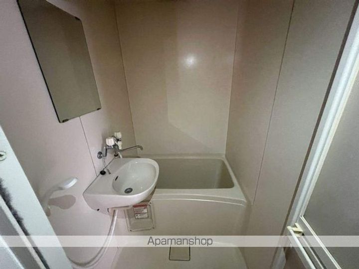 ソレーユ101の風呂