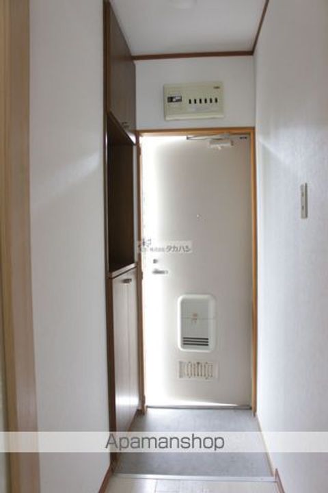 メゾンさとう102の玄関