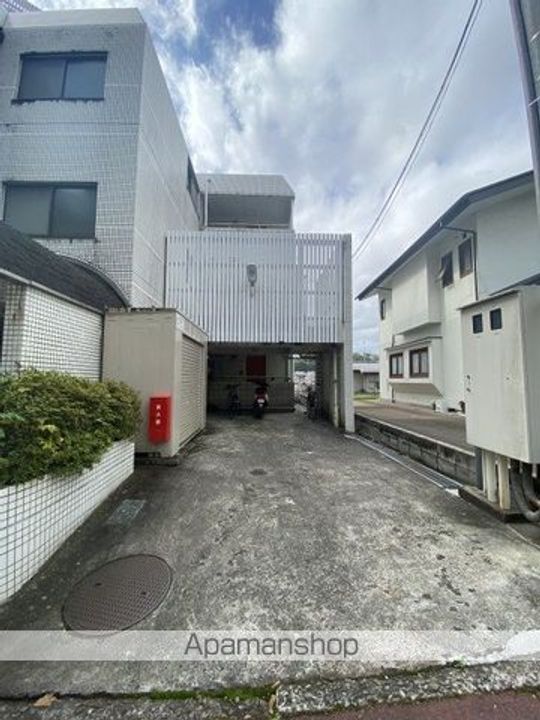 シャンブル八木山302の外観