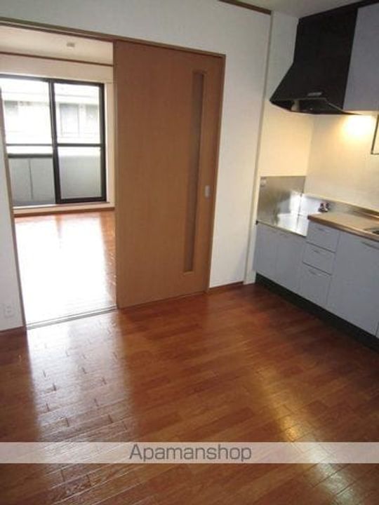 ロージエットコート102の居間