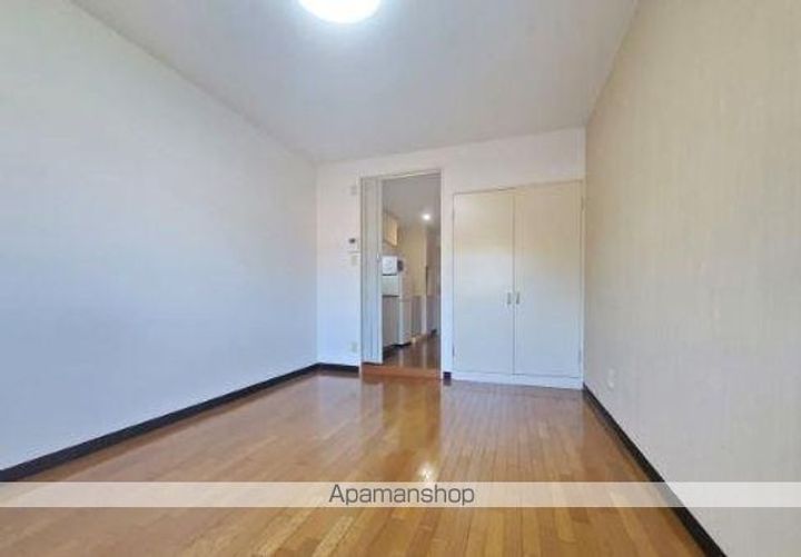 カレッジ三共パートⅠ311の居間