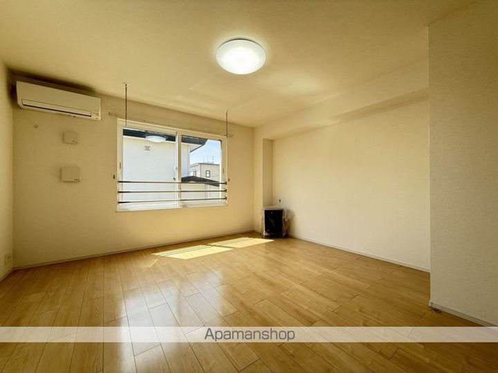 北海道函館市鍛治1丁目の賃貸アパートの内装