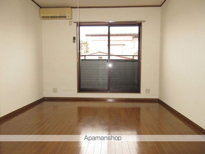 ライフエースI203の居間