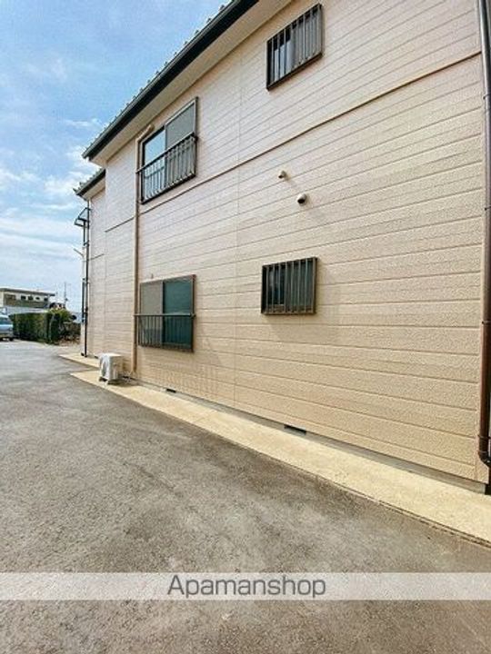 埼玉県三郷市新和3丁目の賃貸アパートの外観