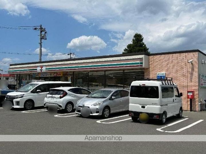 マルベリーズ参番館の周辺