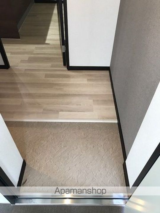 滋賀県彦根市和田町の賃貸マンションの玄関