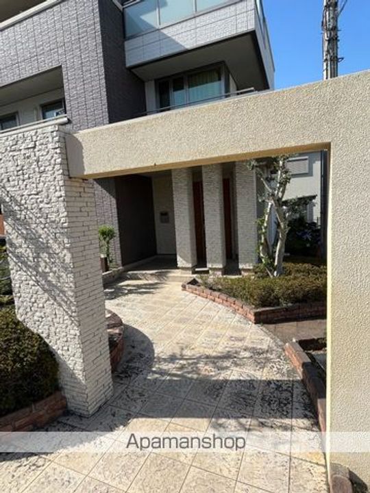 グランドメゾンなかもずの外観